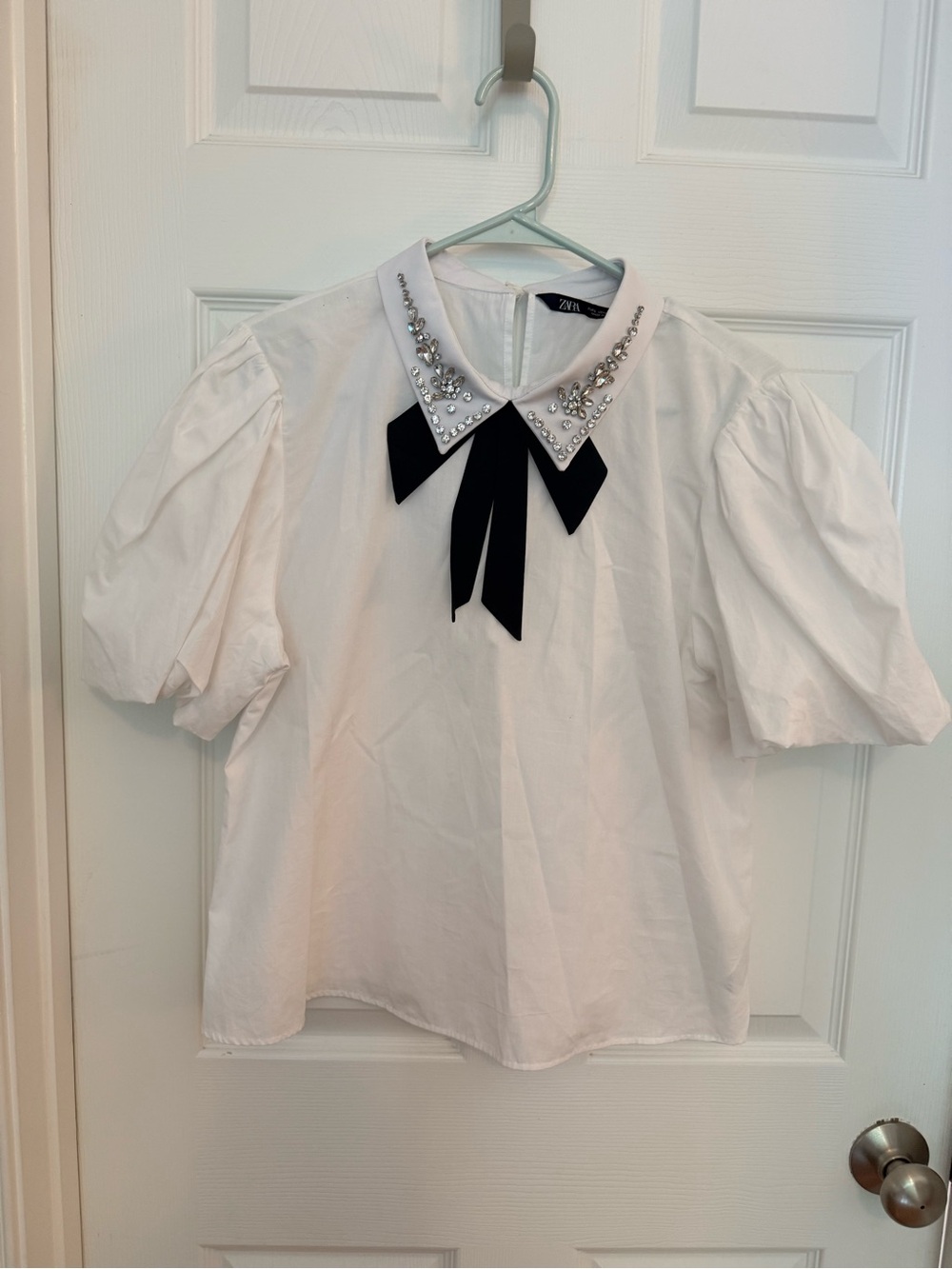 Zara White Puff Sleeve Blouse with Jeweled Collar and Black Ribbon
